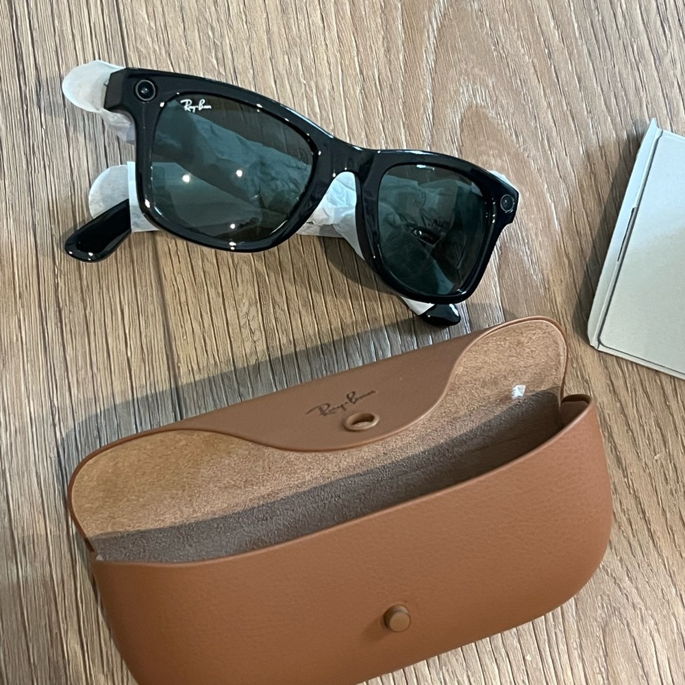 Ray-Ban Meta AI Wayfarer Smart Glasses